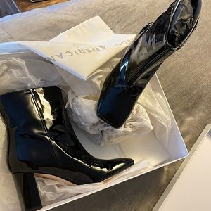 Good American black patent pull on booties